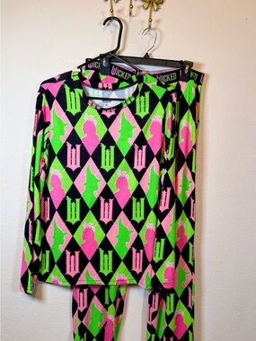 Wicked Universal Studio Pink & Green Argyy. Size M